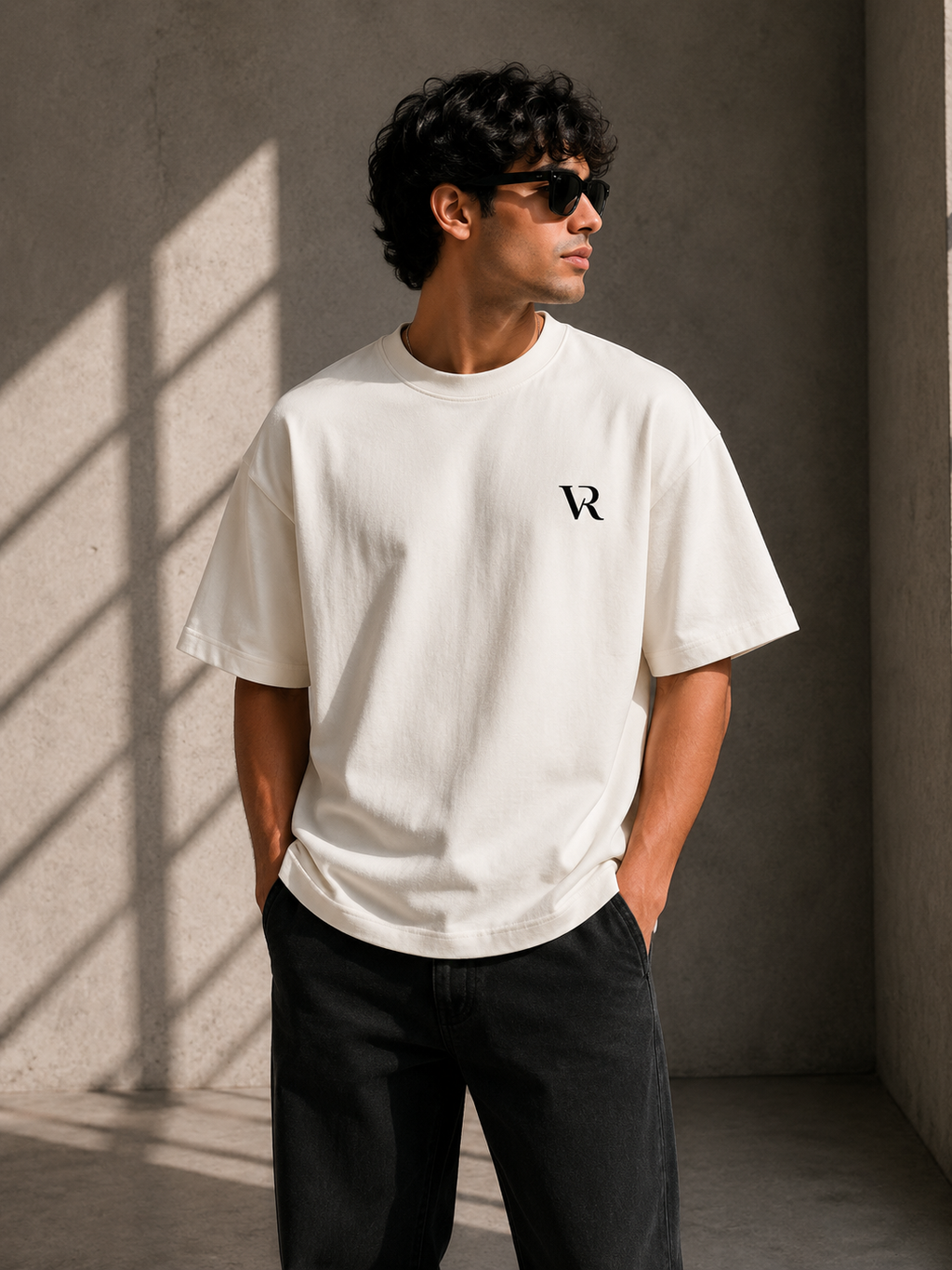 UFO Unisex Oversized T-Shirt | VELOR