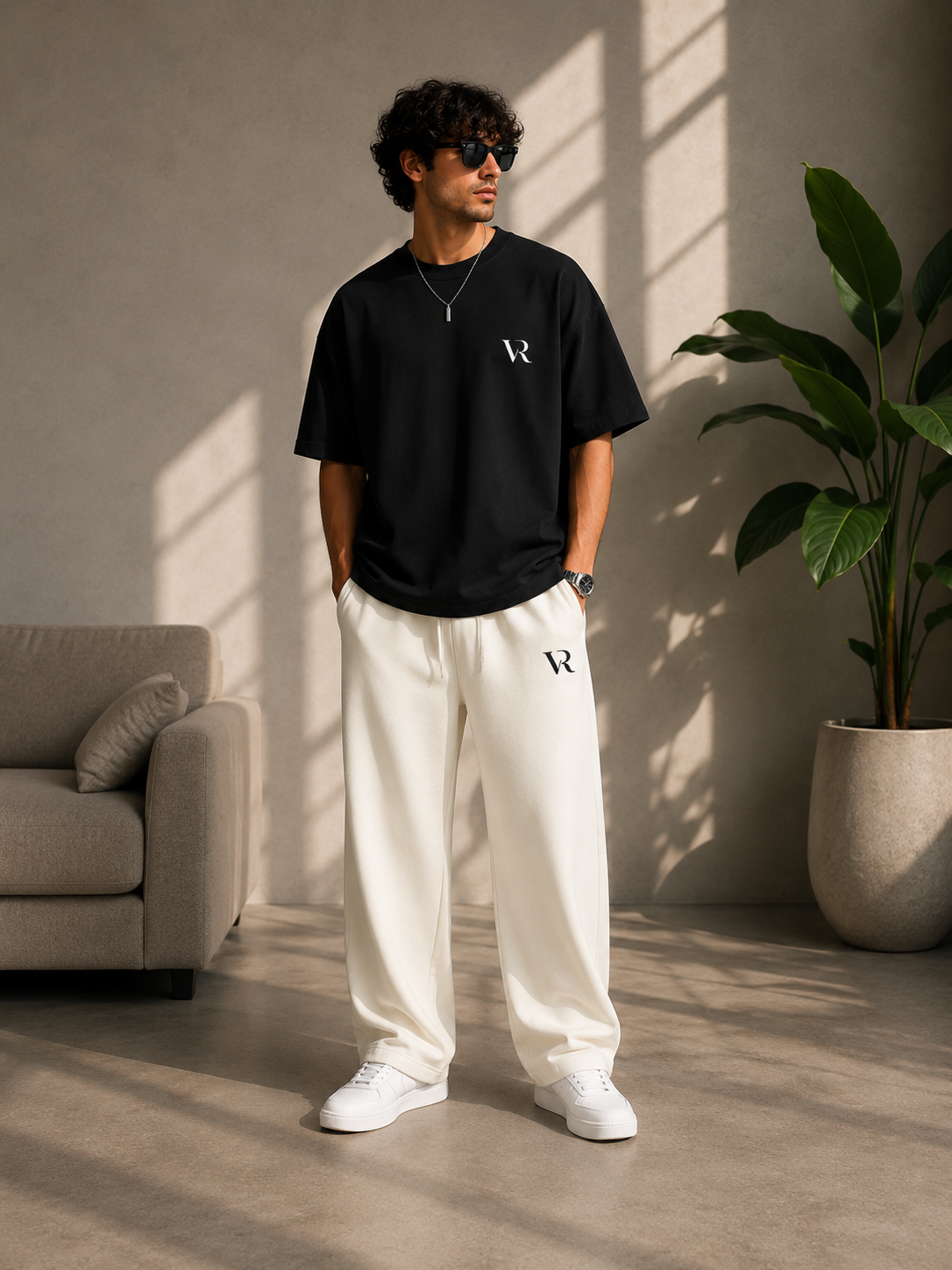 London Unisex Oversized T-Shirt | VELOR